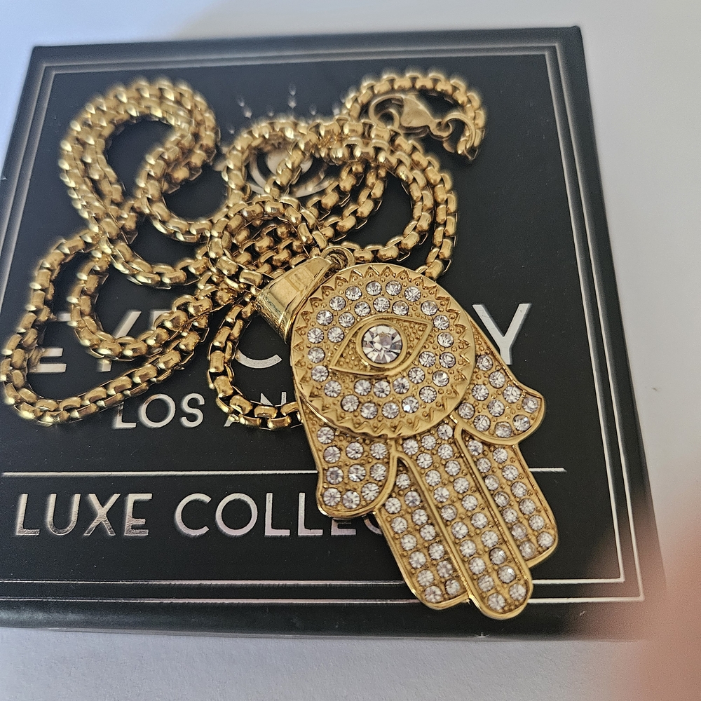 14k Gold over brass Hamsa Pendant Necklace